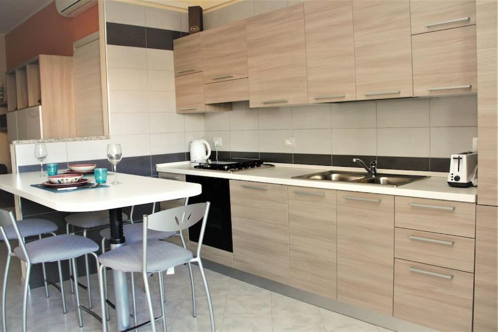 La Casa Al Poetto - Iun R0135 Apartment Quartu SantʼElena Екстериор снимка